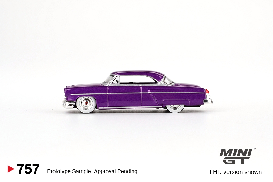 Lincoln Capri Hot Rod 1954 purple metallic 1:64 Mini GT