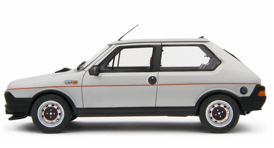 Fiat Ritmo 105 TC 1981 silver 1:18 Laudoracing Model