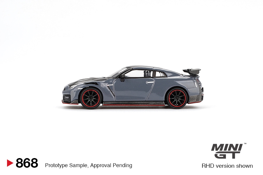 Nissan GT-R Nismo 2024 Stealth Gray 1:64 Mini GT