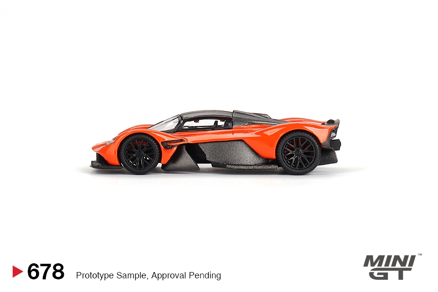 Aston Martin Valkyrie Maximum Orange 1:64 Mini GT