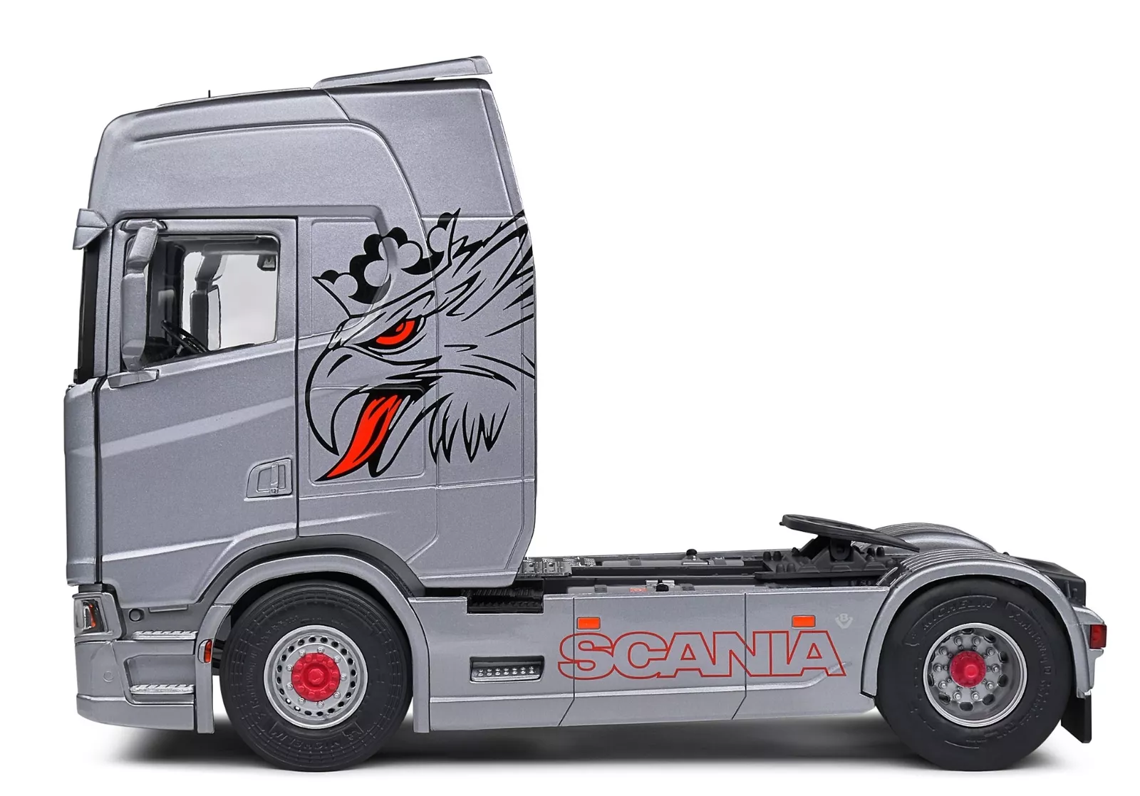 Scania 580S Highline 2023 silver 1:24 Solido