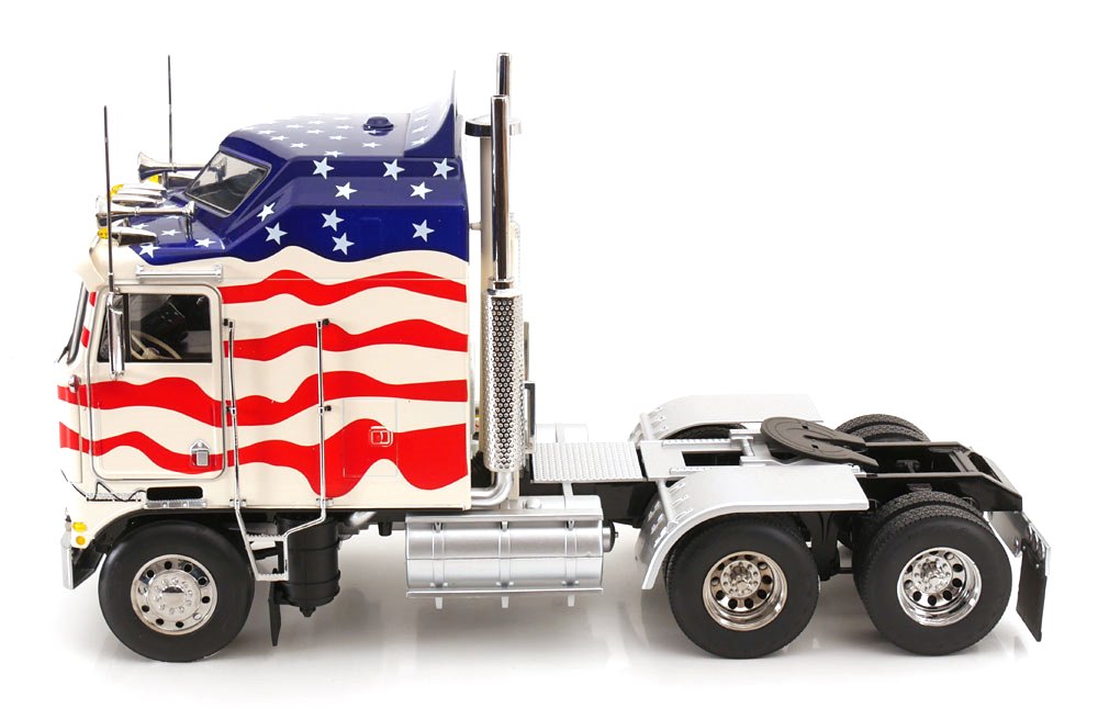 Kenworth K100 Aerodyne 1976 stars/stripes 1:18 Road Kings