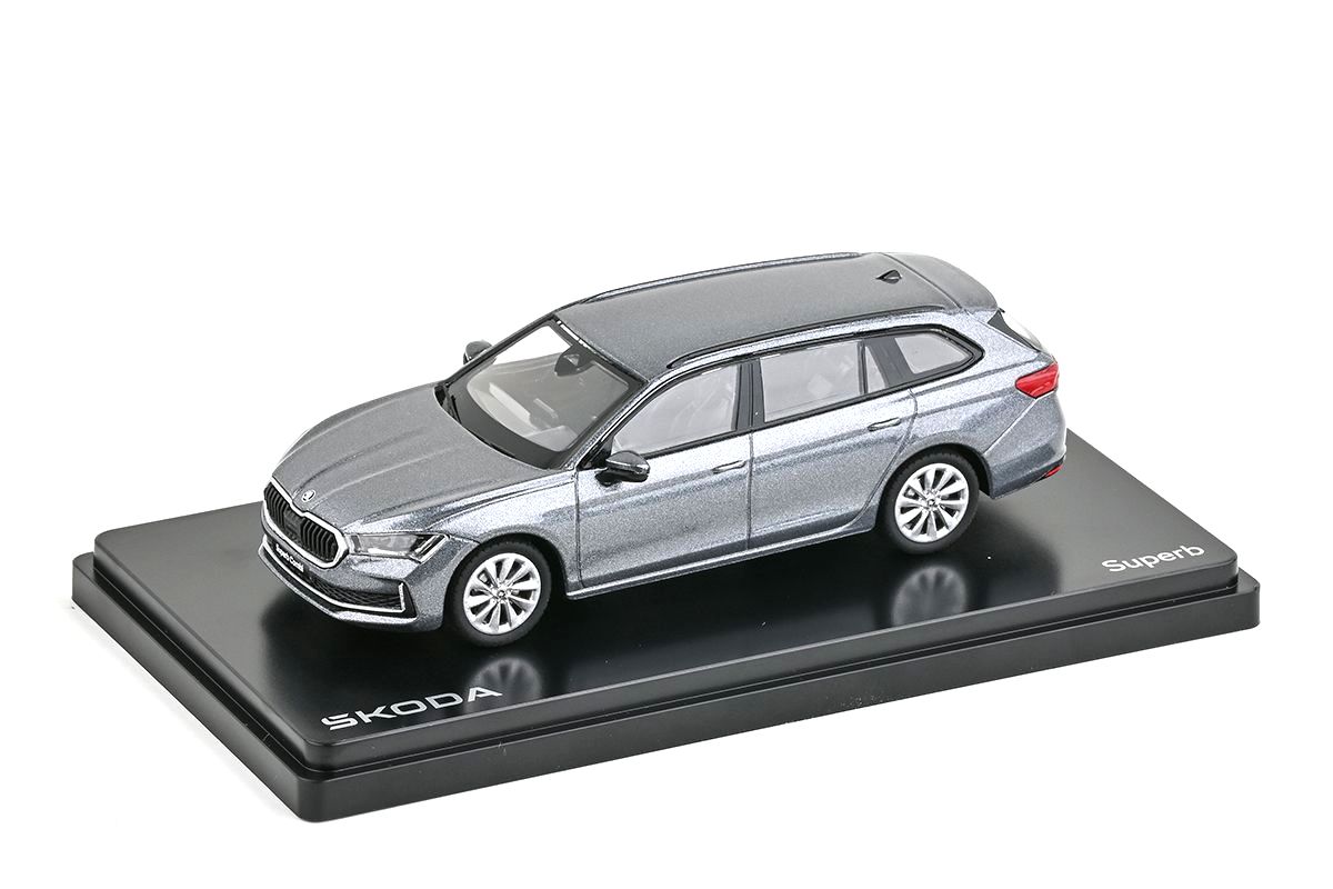 Škoda Superb IV Combi 2023 Šedá Graphite Metalíza 1:43 Abrex