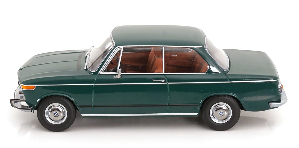 BMW 1802 1-Series Facelift 1971 dark green 1:18 KK Scale