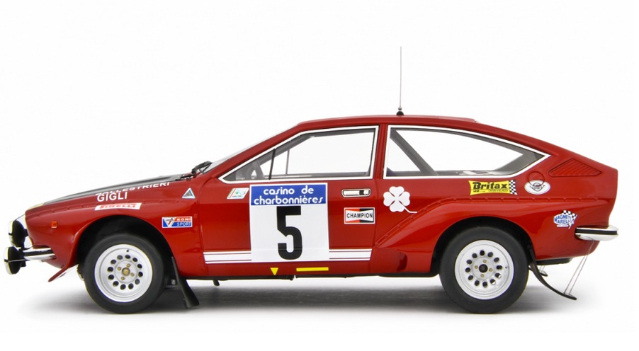 Alfa Romeo Alfetta Gr.2 #5 Autodelta Rally Lyon Charbonnieres 1975 Ballestrieri - Gigli 1:18 Laudoracing Model
