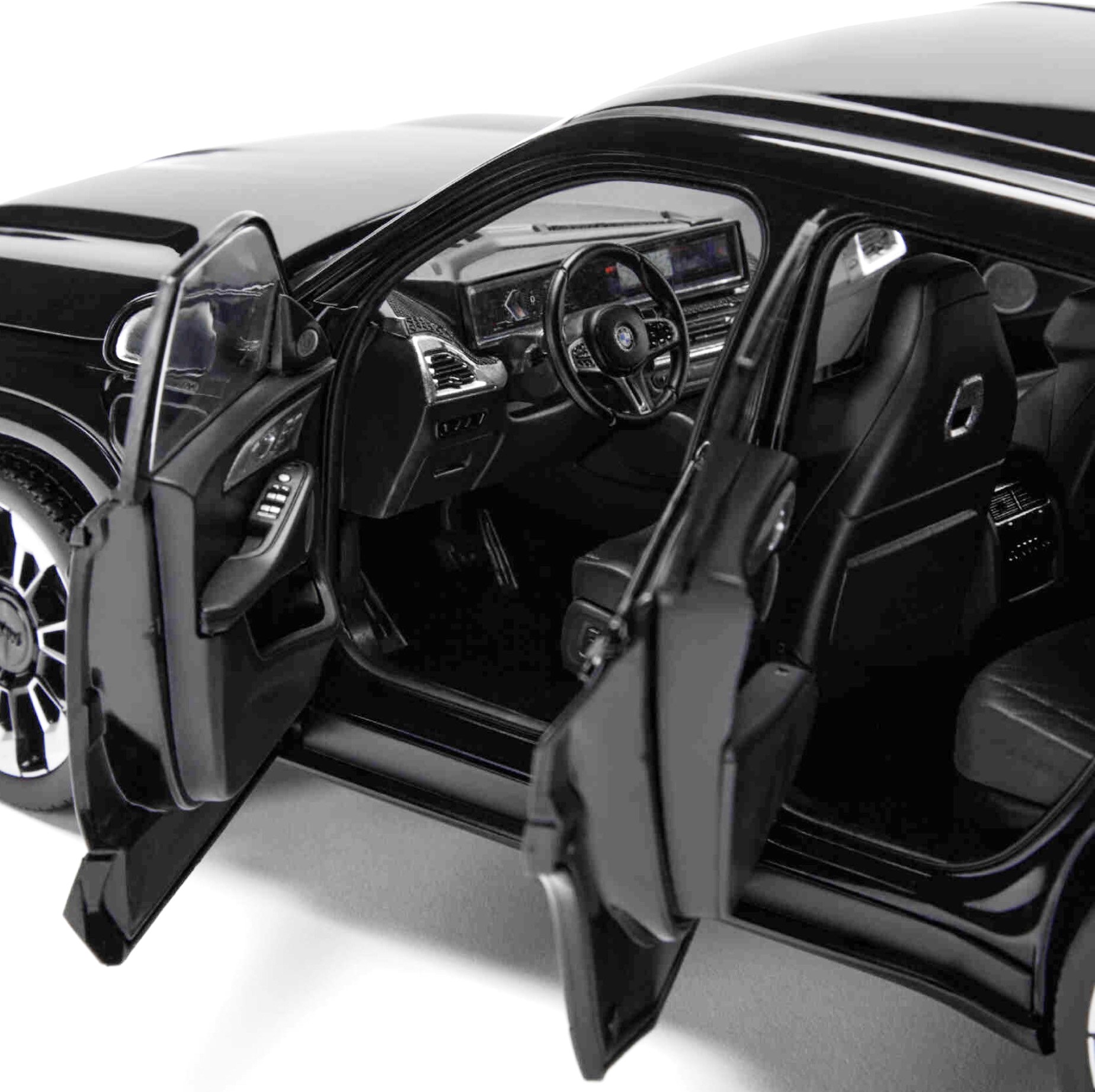 BMW XM G09 saphire black 1:18 BMW Collection