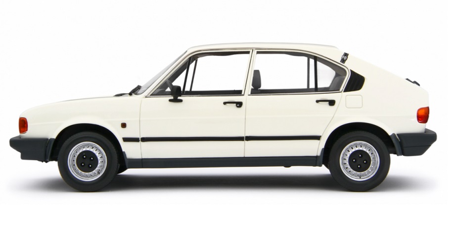 Alfa Romeo Alfasud 1.2 4 Porte 1980 white 1:18 Laudoracing Model