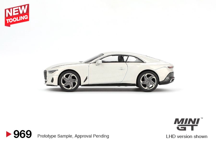 Bentley Batur 2022 bonneville pearl 1:64 Mini GT