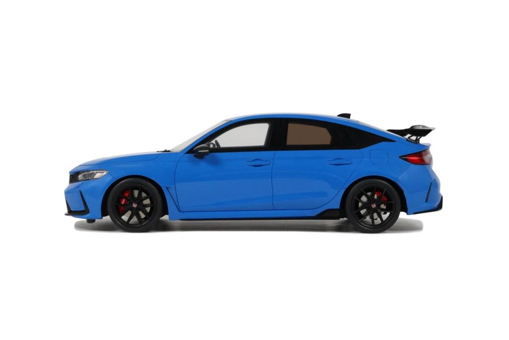 Honda Civic Type R 2022 blue pearl 1:18 OttOmobile