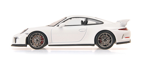 Porsche 911 (991) GT3 2012 white 1:43 Minichamps