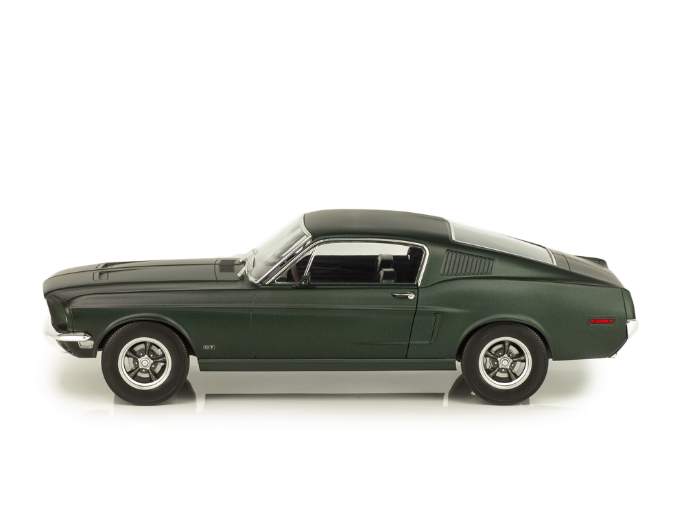 Ford Mustang Fastback 1968 satin green metallic 1:12 Norev