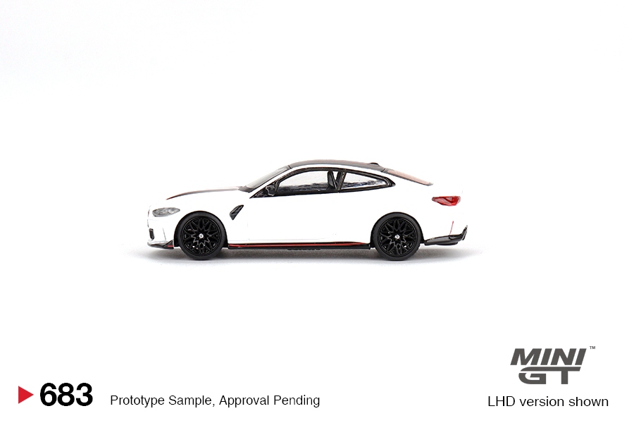 BMW M4 CSL Alpine white 1:64 Mini GT