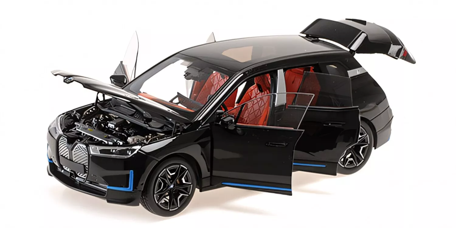 BMW iX 2022 black metallic 1:18 Minichamps