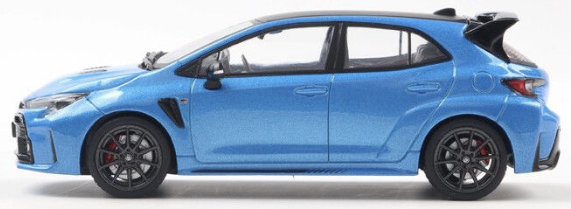 Toyota Corolla GR Circuit 2023 blue flame 1:43 Solido