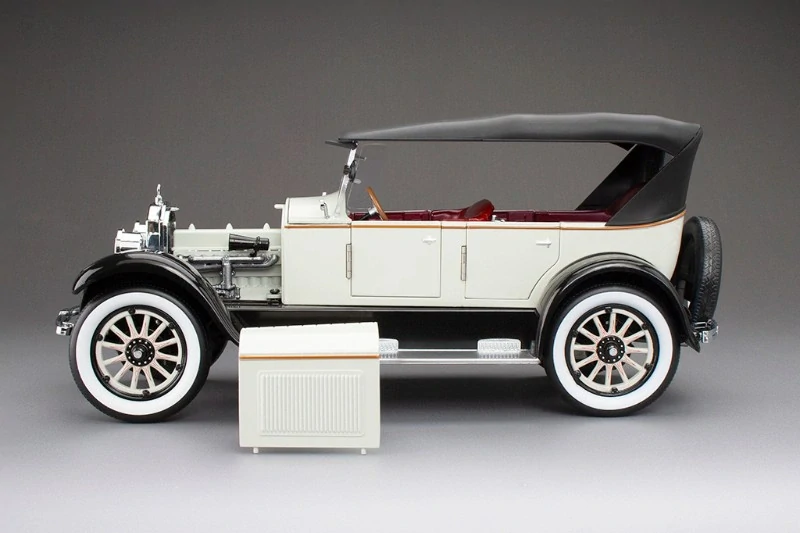 Buick Model 25 1925 light grey 1:18 Sun Star