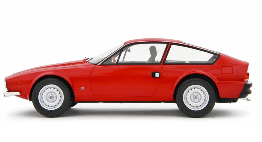 Alfa Romeo Giulia Coupé 1600 GT Junior Zagato 1972 red 1:18 Laudoracing Model
