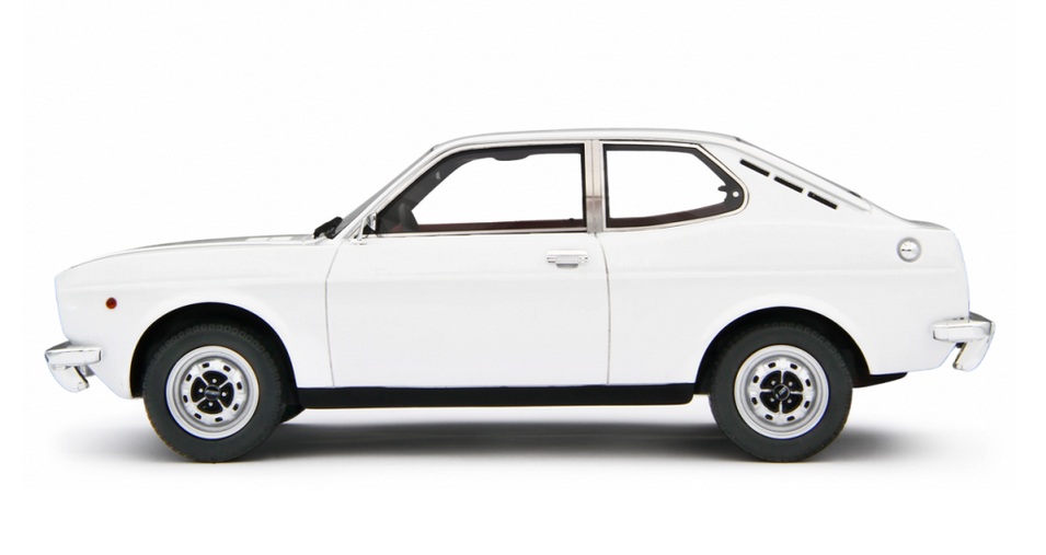 Fiat 128 Coupè 1300 SL 1972 white 1:18 Laudoracing Model