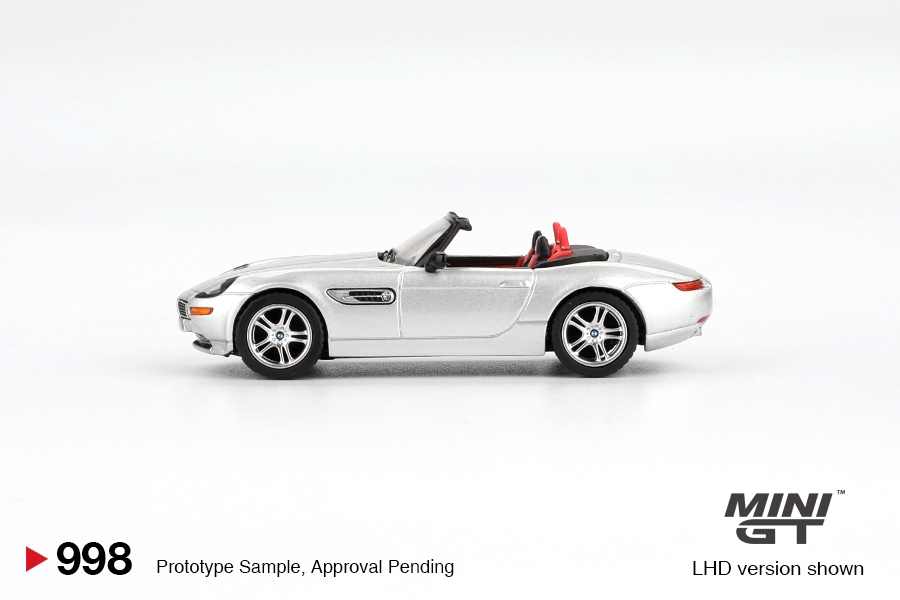 BMW Z8 silver 1:64 Mini GT