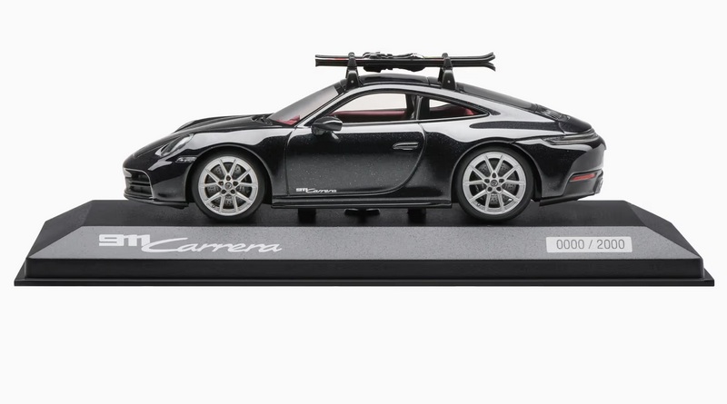 Porsche 911 Carrera with Skis carbon black metallic 1:43 Porsche Dealer Edition