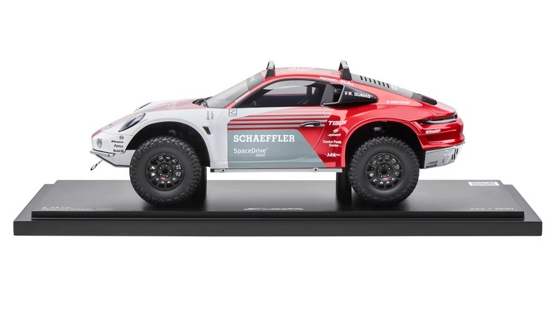 Porsche 911 Edith 992 1:12 Porsche Dealer Edition