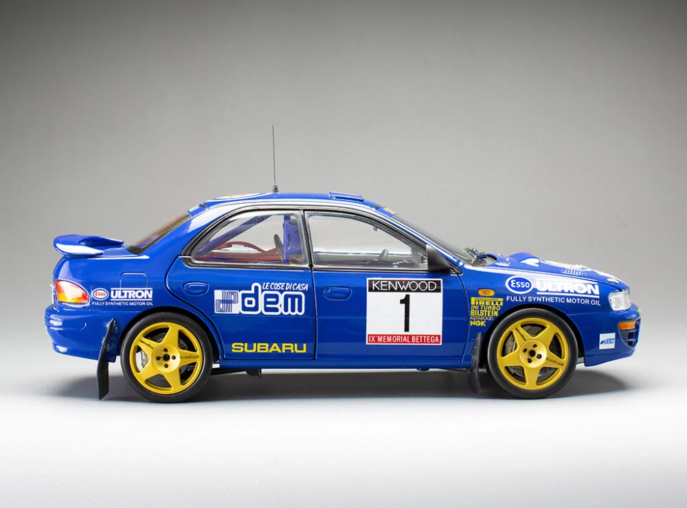 Subaru Impreza 555 #1 Colin McRae Winner Memorial Bettega 1993 blue 1:18 Sun Star