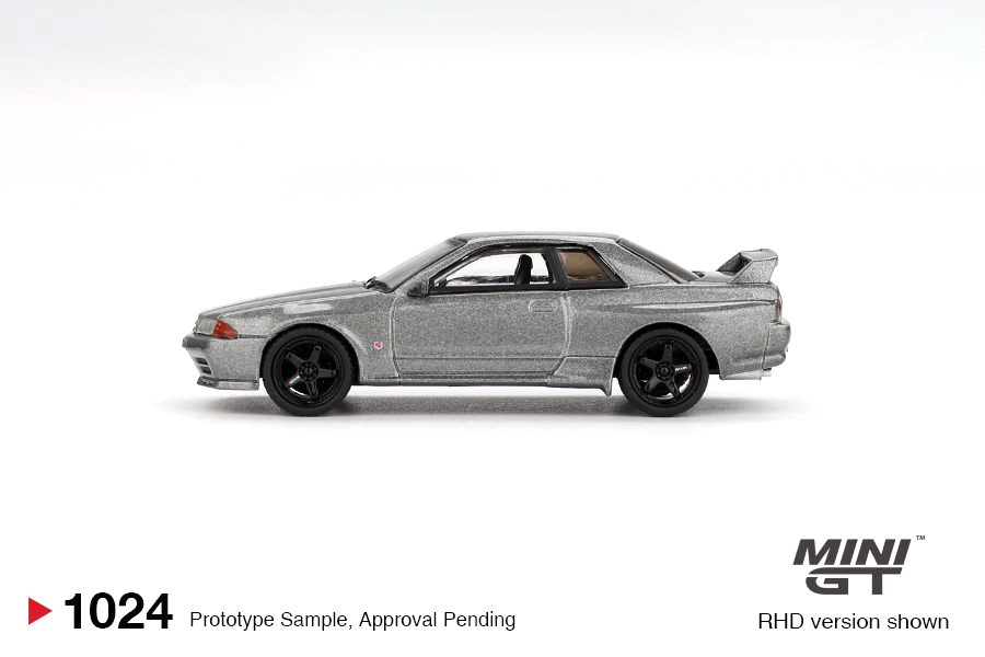 Nissan Skyline GT-R (nismo BNR32 CRS Version) 1992 dark metal grey 1:64 Mini GT