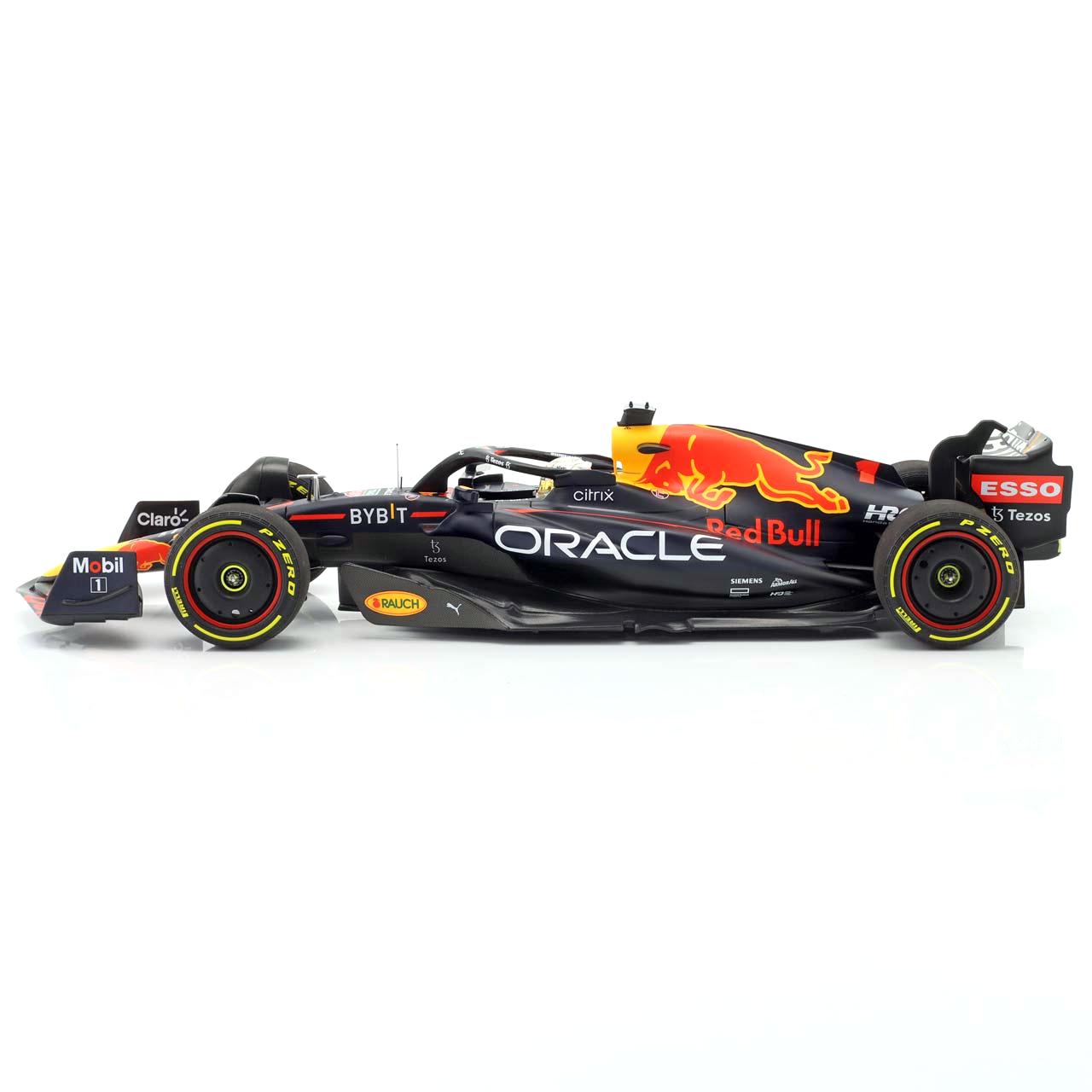 Red Bull RB18 #1 M. Verstappen Winner Saudi Arabia World Champion 2022 1:18 Minichamps