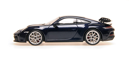 Porsche 911 (992) GT3 2021 blue metallic 1:43 Minichamps