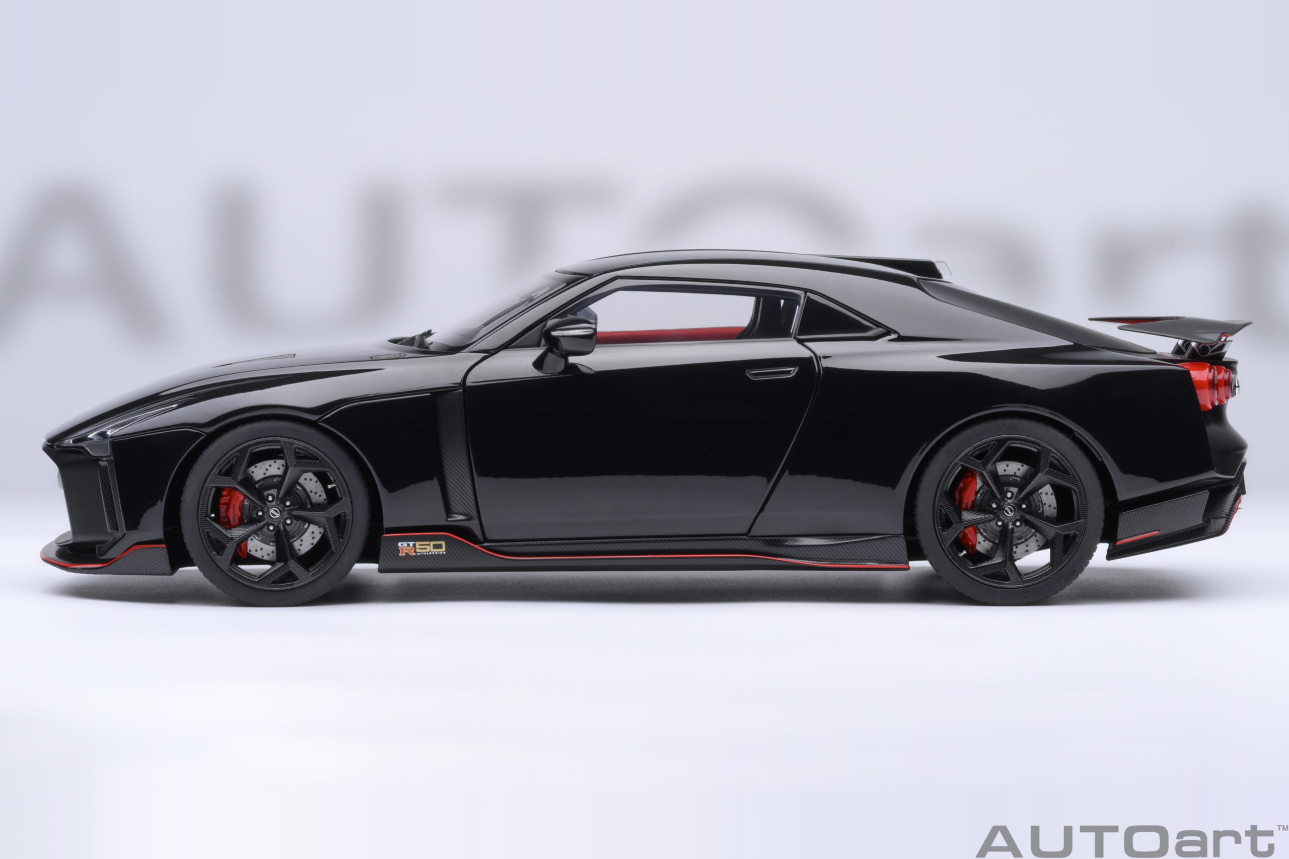 Nissan GT-R50 By Italdesign 2020 black/matt black 1:18 AUTOart