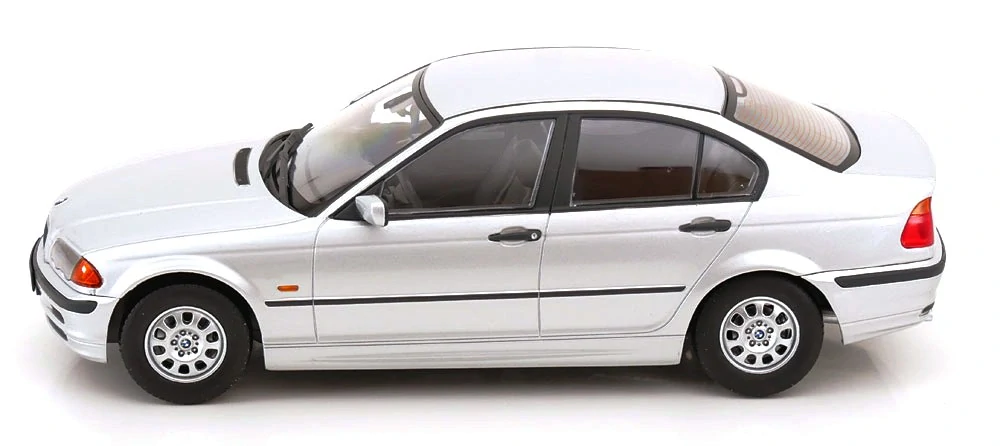 BMW 3er E46 Limousine 1999 silver 1:18 KK Scale
