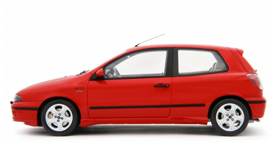 Fiat Bravo 2.0 HGT 1995 red 1:18 Laudoracing Model