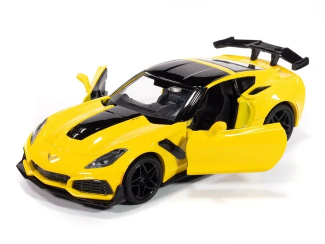 Chevrolet Corvette ZR1 2019 yellow 1:24 Johnny Lightning