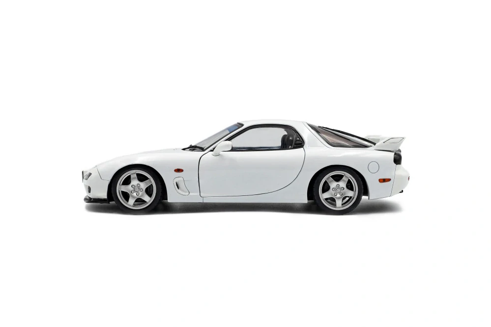 Mazda RX7 FD3RS white 1:18 Solido