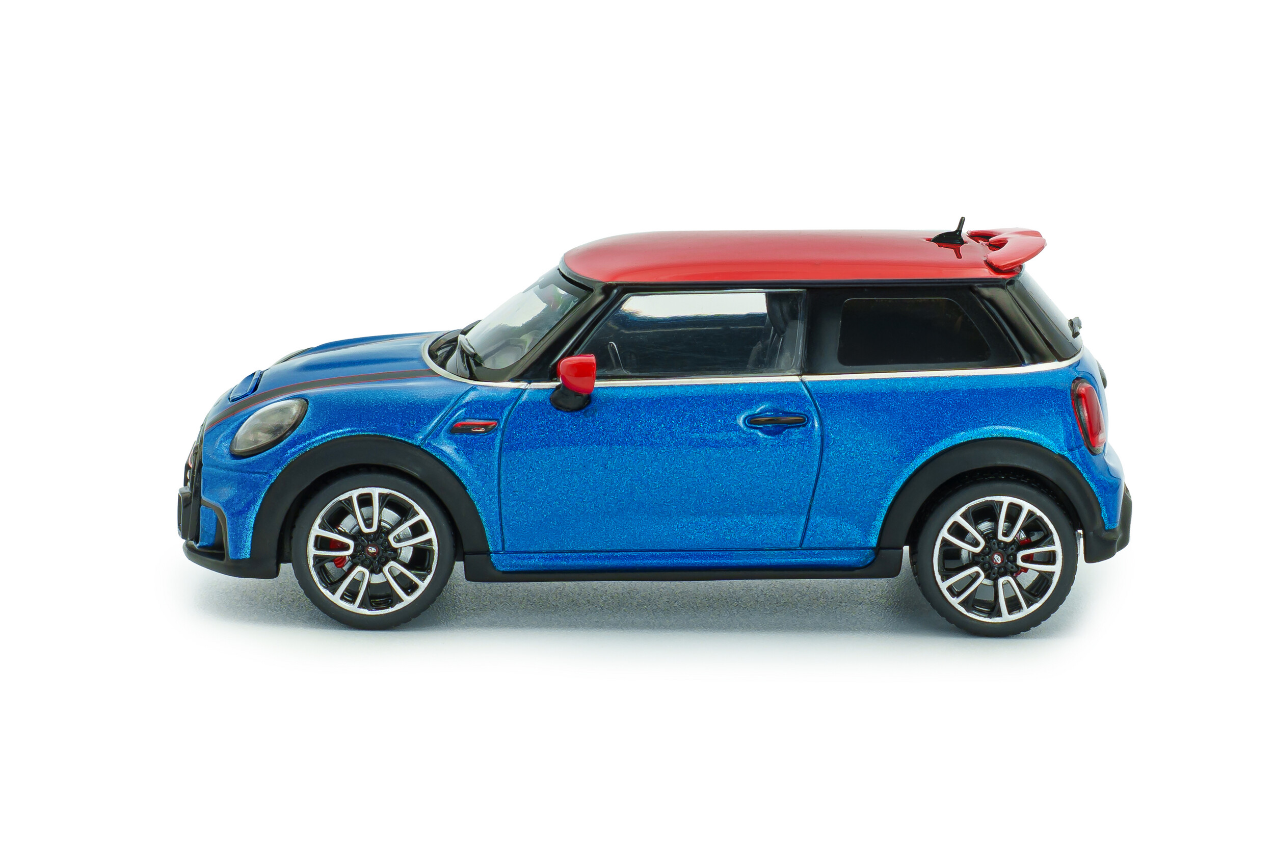 Mini Cooper John Cooper Works 2023 Island blue metallic 1:43 Solido