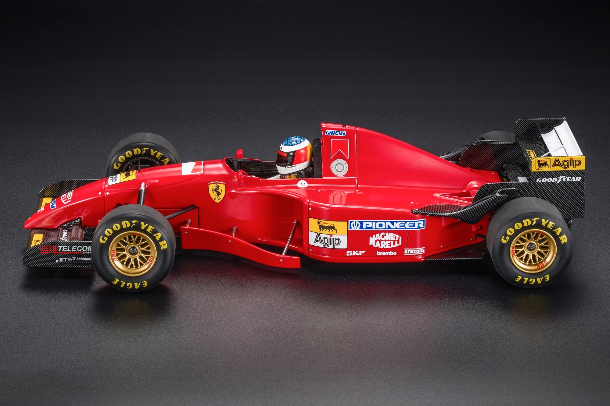 Ferrari F1 412T2 #0 M.Schumacher Test Estoril 1995 with Pilot Figure 1:12 GP Replicas