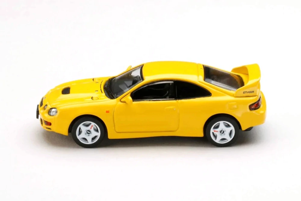 Toyota Celica GT-Four ST205 JDM Style super bright yellow 1:64 Hobby Japan