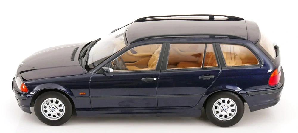 BMW 3-Series E46 Touring 1999 dark blue metallic 1:18 KK Scale