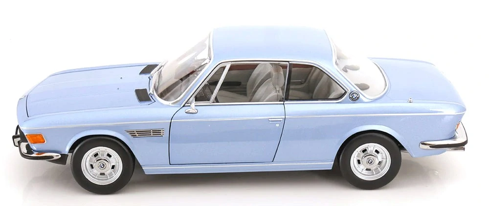 BMW 3.0 CSi E9 Coupe 1971 light blue metallic 1:12 KK Scale