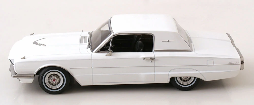 Ford Thunderbird Coupe 1966 white metallic 1:18 KK Scale