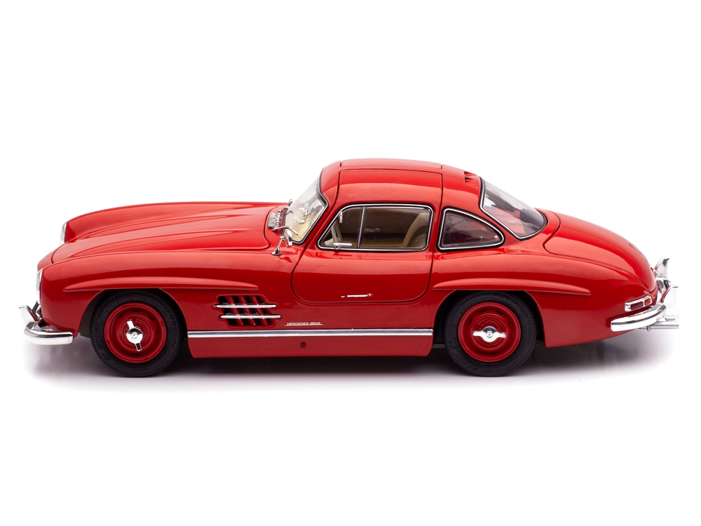Mercedes-Benz 300 SL Gullwing red 1:18 Schuco