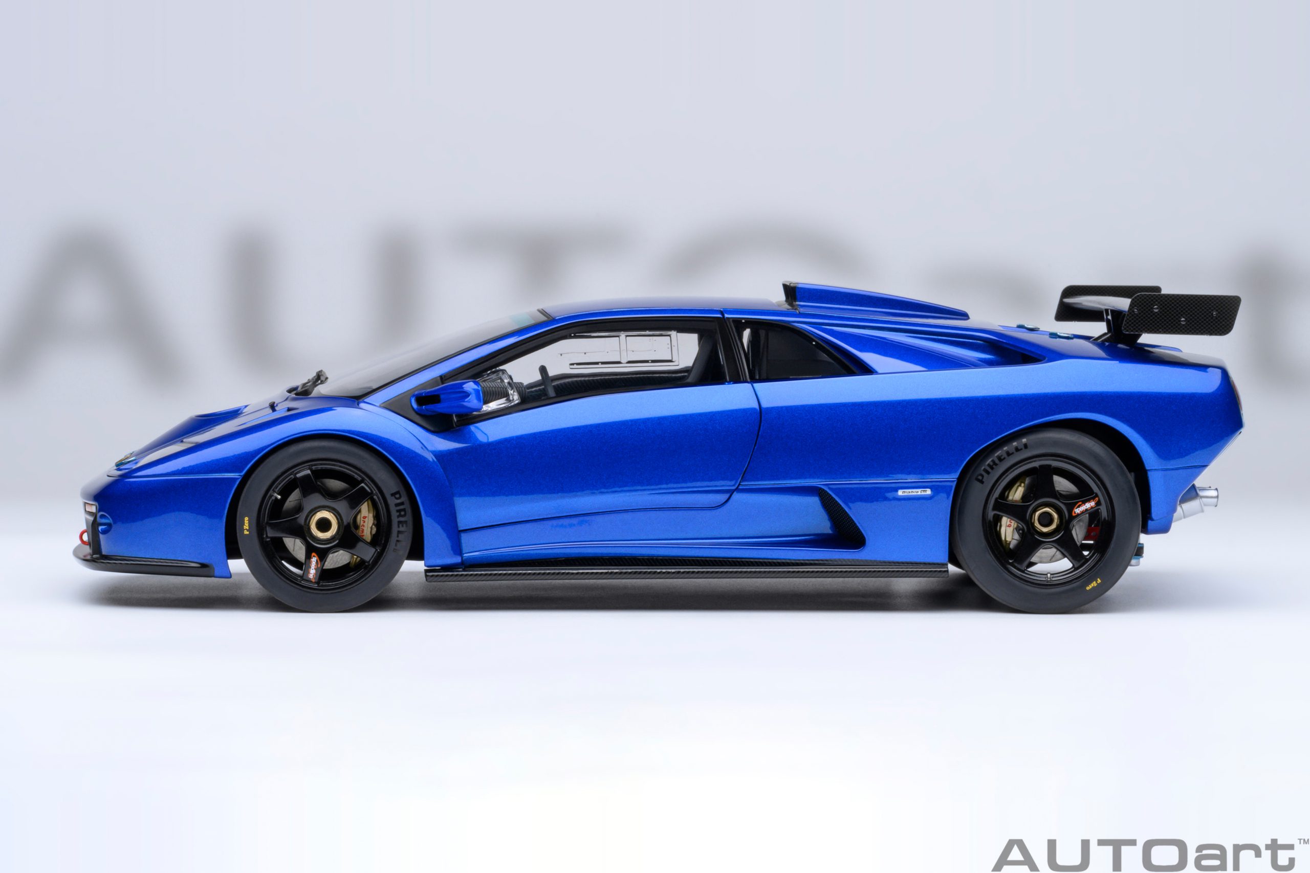 Lamborghini Diablo GT-R 1999 Monterey blue 1:18 AUTOart
