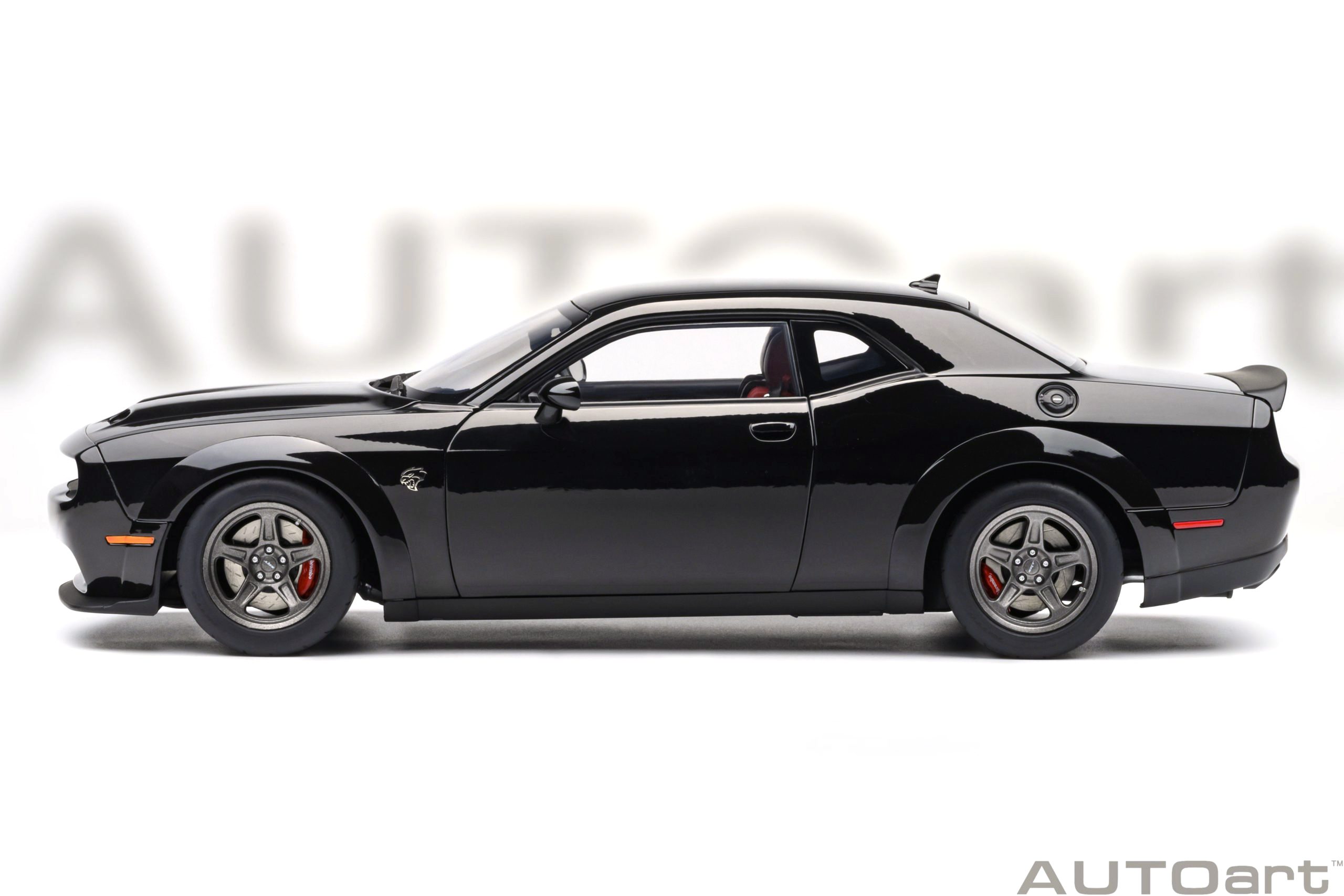 Dodge Challenger SRT Super Stock 2023 pitch black 1:18 AUTOart