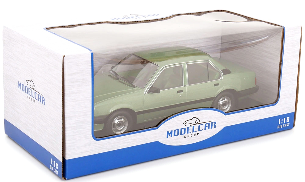 Opel Ascona C green 1:18 MCG
