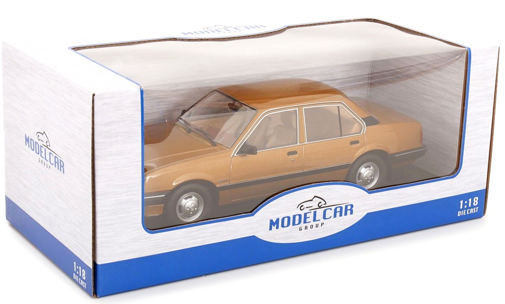 Opel Ascona C beige 1:18 MCG 