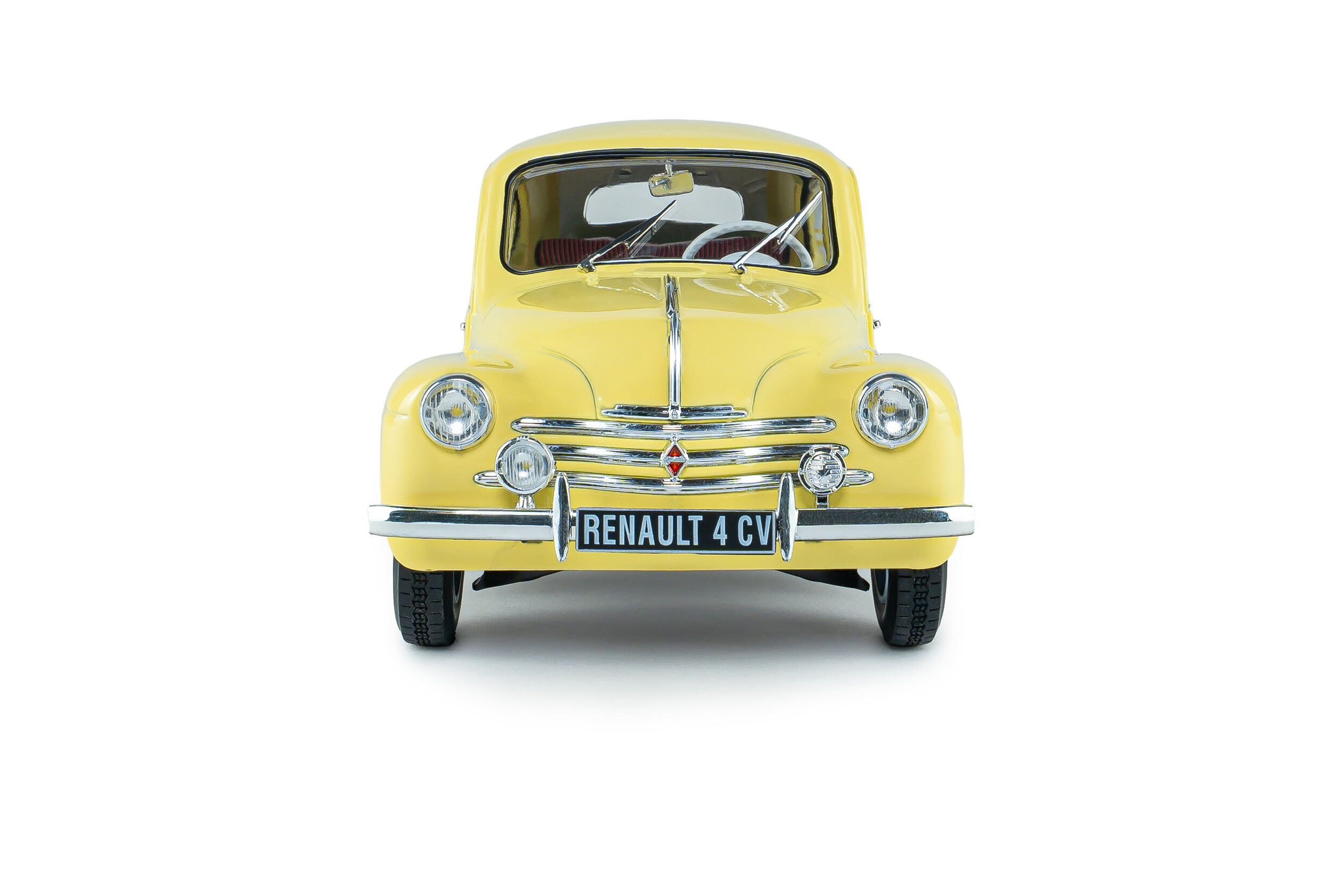 Renault 4CV 1961 beige 1:18 Solido