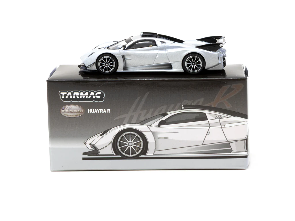 Pagani Huayra R satin silver 1:64 Tarmac