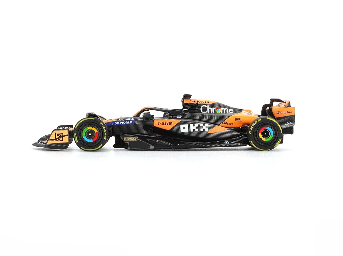 McLaren MCL38 #81 Oscar Piastri Hungarian F1 GP 2024 1:64 Mini GT