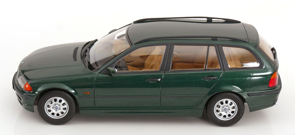 BMW 3-Series E46 Touring 1999 dark green 1:18 KK Scale