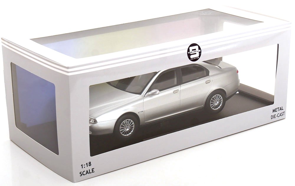 Alfa Romeo 166 1999 silver metallic 1:18 Triple9 Collection