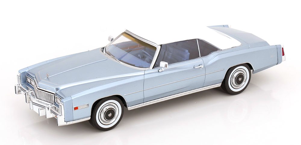 Cadillac Eldorado Convertible 1976 light blue 1:18 MCG